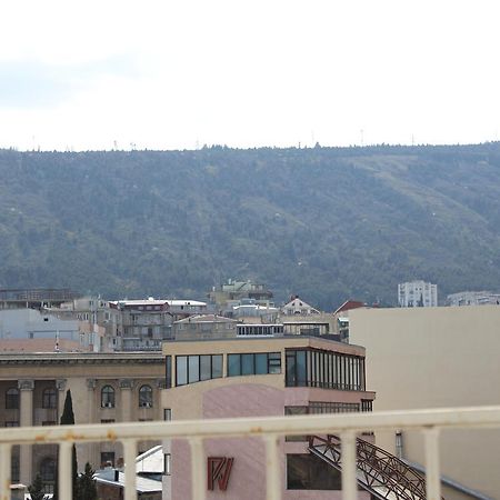 Herrmas Hostel Tbiliszi Kültér fotó