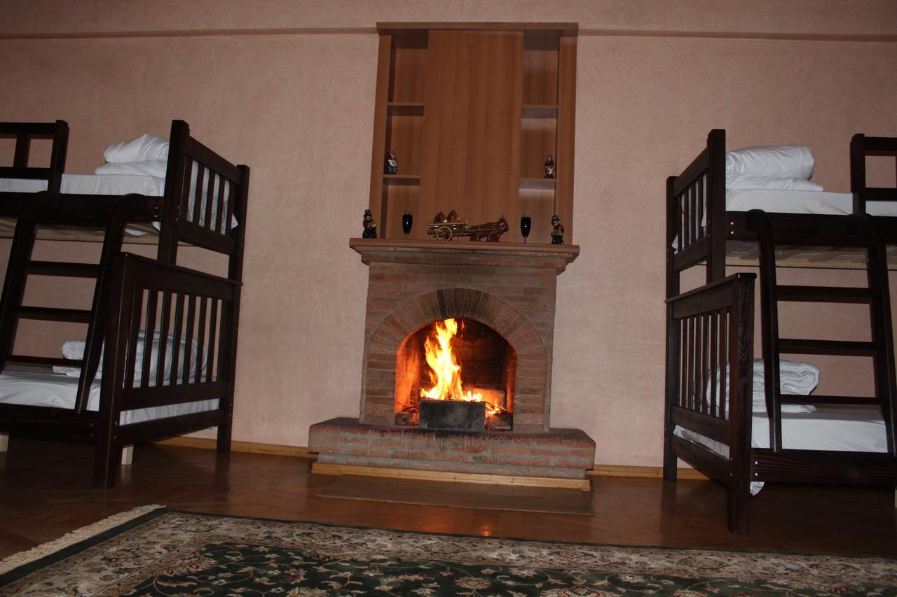 Herrmas Hostel Tbiliszi Kültér fotó