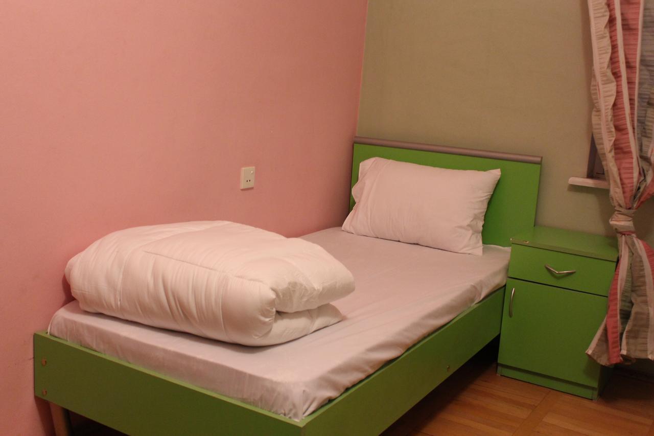 Herrmas Hostel Tbiliszi Kültér fotó