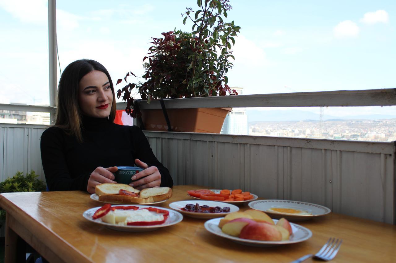 Herrmas Hostel Tbiliszi Kültér fotó