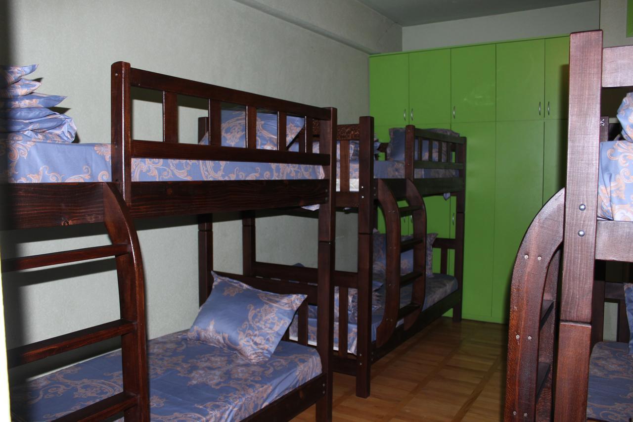 Herrmas Hostel Tbiliszi Kültér fotó